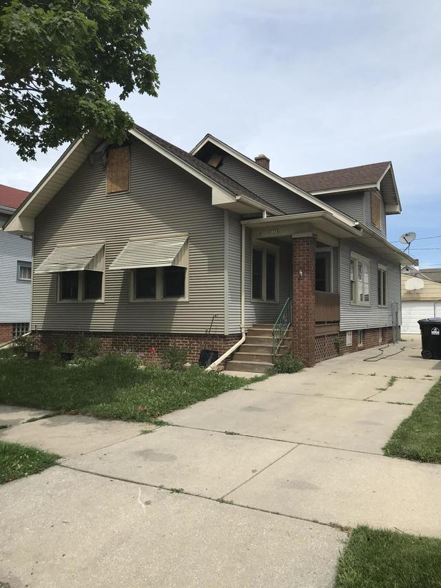 1238 Romayne Ave., Racine, WI 53402