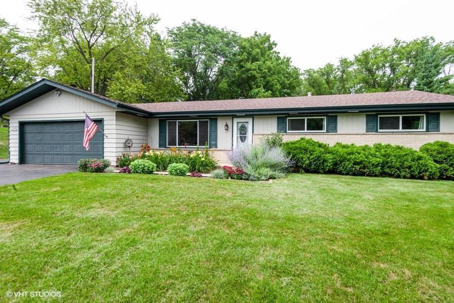 S22W25518 Harris Highland Dr., Waukesha, WI 53188