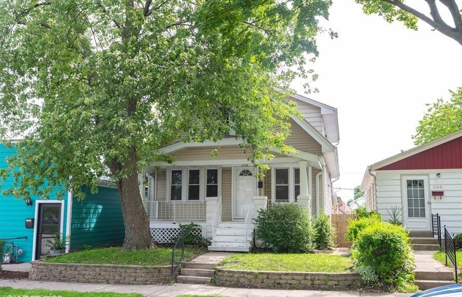 2104 S 72nd St, West Allis, WI 53219