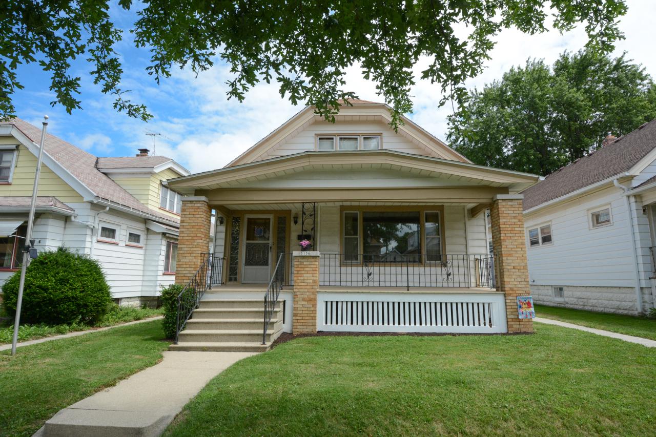 3156 S 10th St., Milwaukee, WI 53215