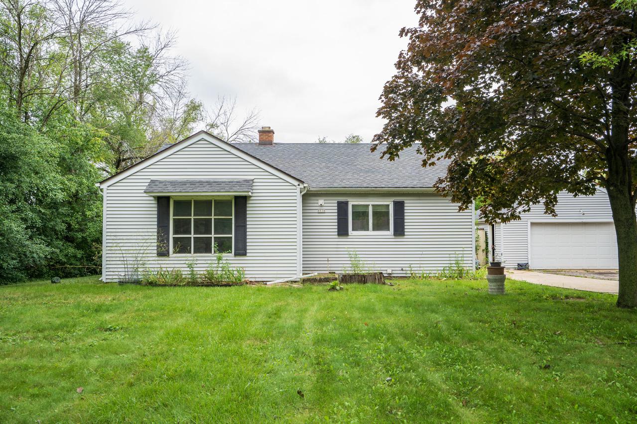 8938 W Calumet Rd., Milwaukee, WI 53224