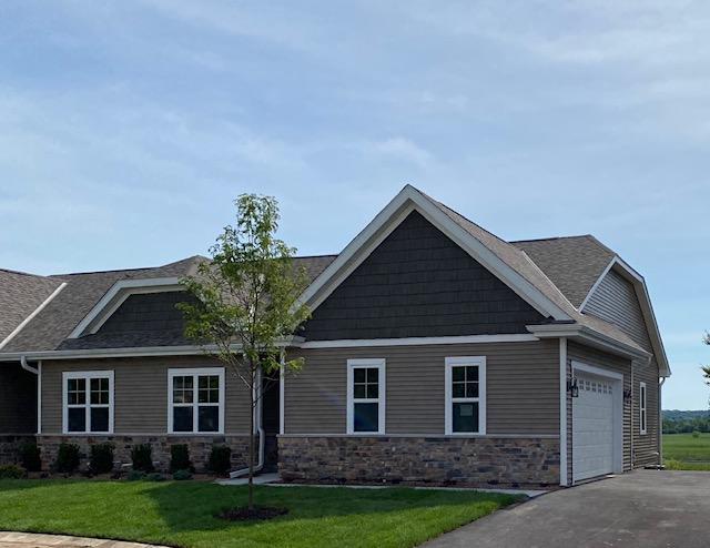 714 Keystone Dr., Waukesha, WI 53189