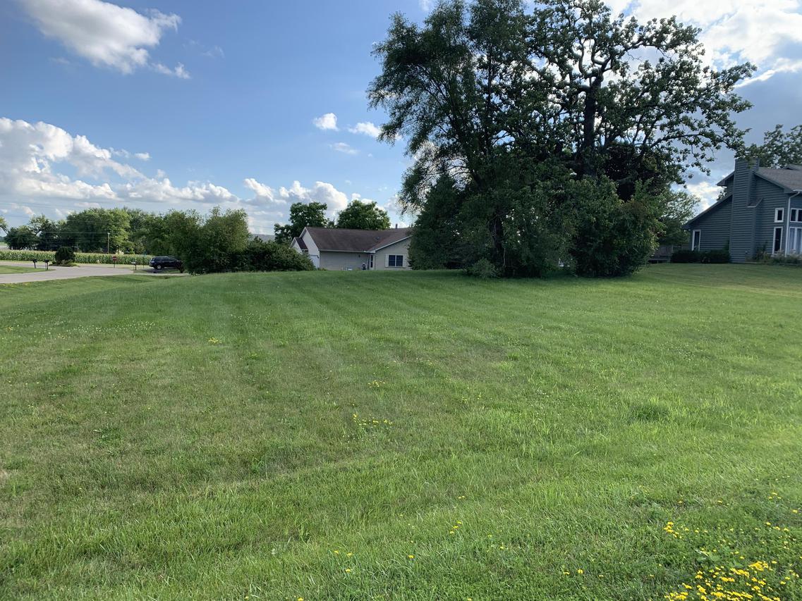 351 Oak Ridge, Darien, WI 53114