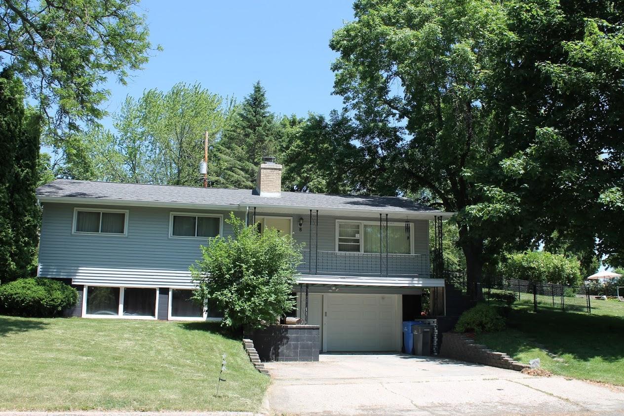 8 Park View Ln., Watertown, WI 53094