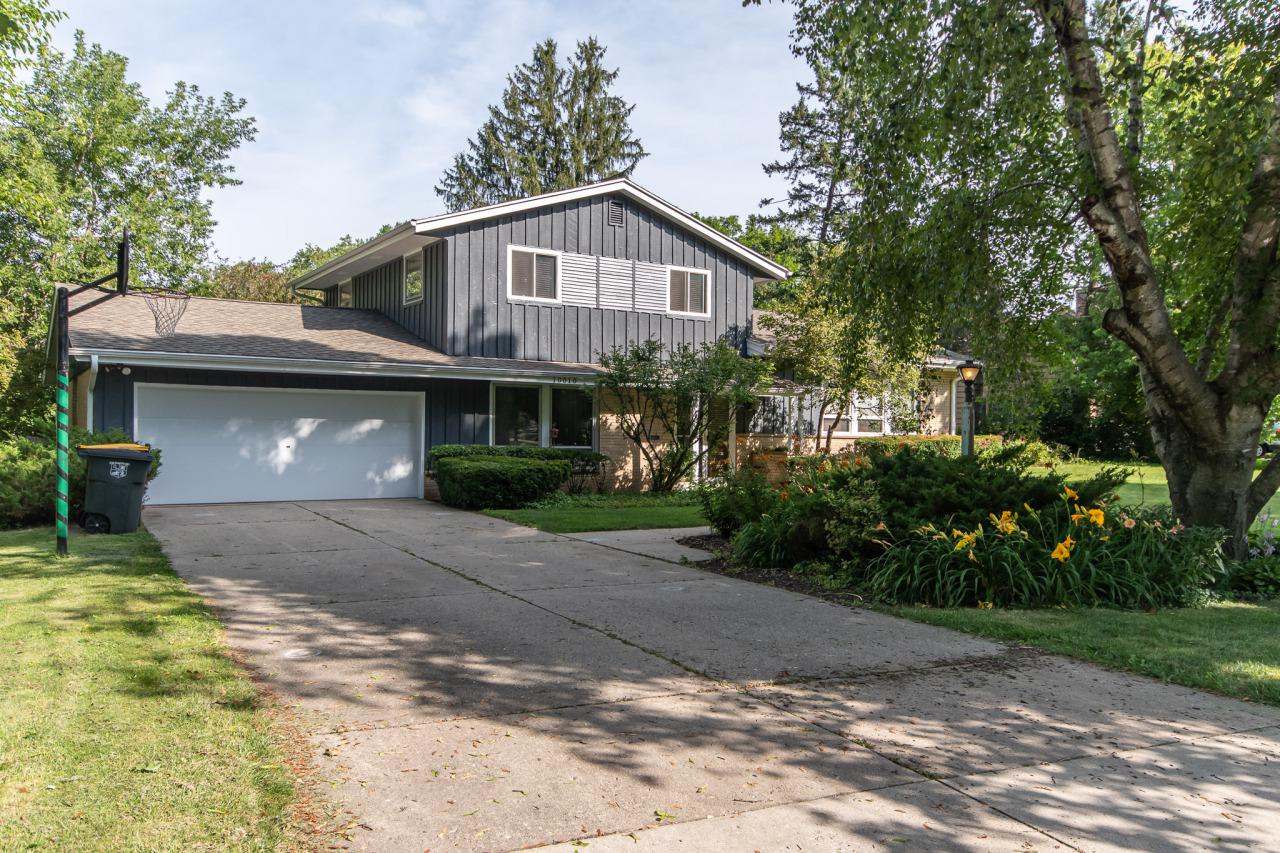 10010 W Concordia Ave., Wauwatosa, WI 53222