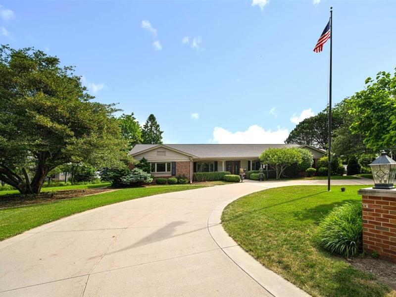 620 Oak Tree Rd., Sheboygan, WI 53083