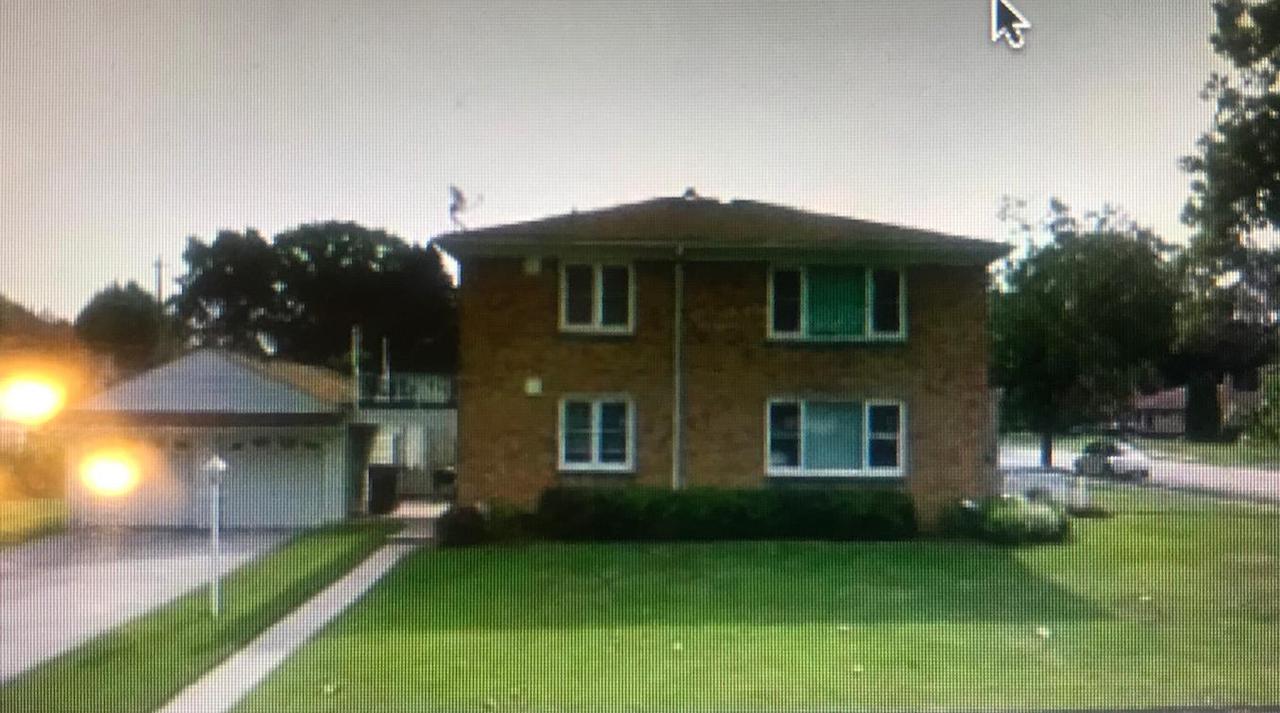 538 Sycamore, Milwaukee, WI 53172