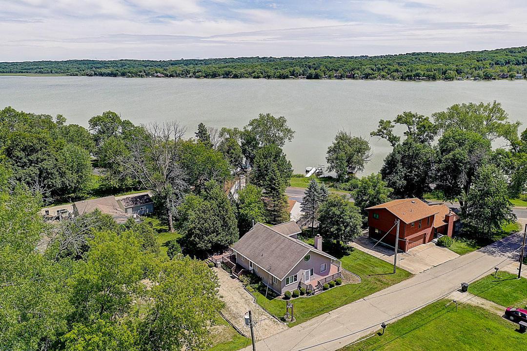 N3070 Tamarack Rd., Geneva, WI 53147