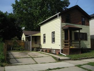 714 Kewaunee St., Racine, WI 53402