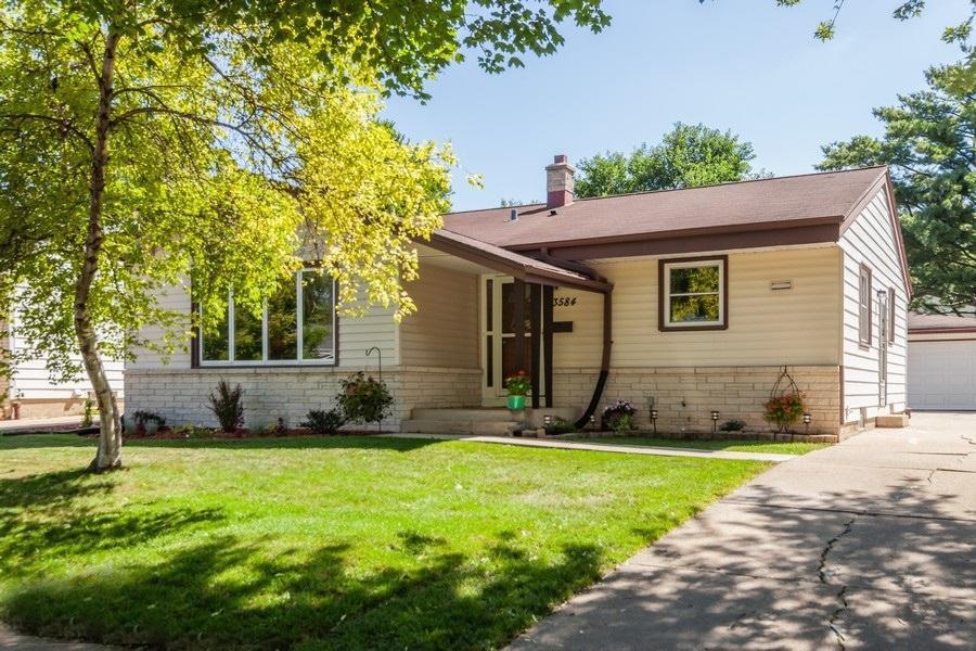 3584 S 94th, Milwaukee, WI 53228