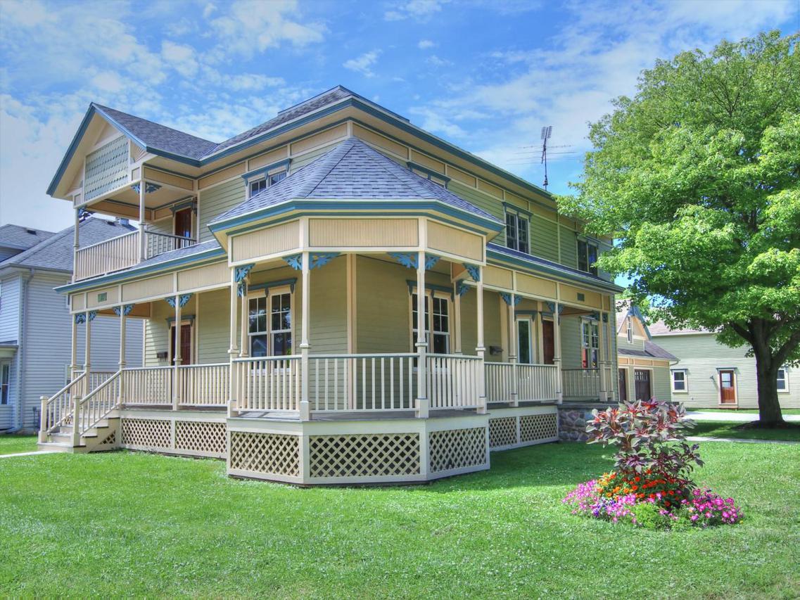 234 Caroline St., Plymouth, WI 53073