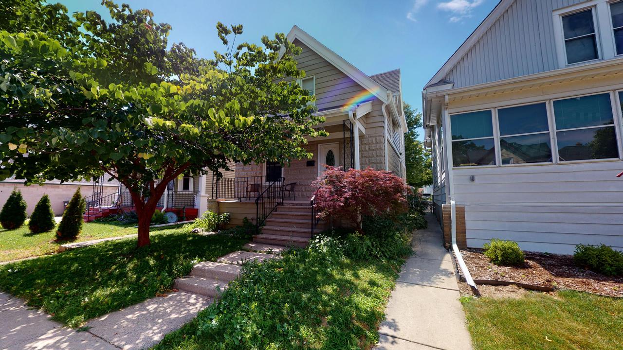 1209 S 47th St., Milwaukee, WI 53215
