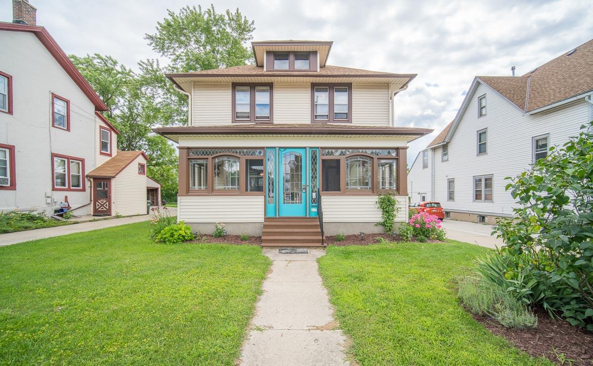 211 E Washington St., West Bend, WI 53095