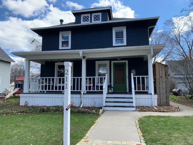 211 Wilbur Ave., Waukesha, WI 53186