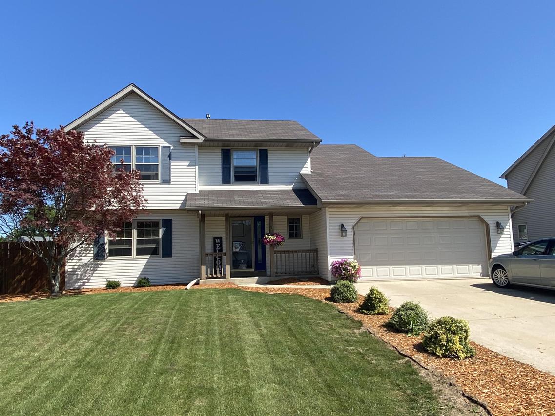 1226 Dundee Dr., Racine, WI 53402