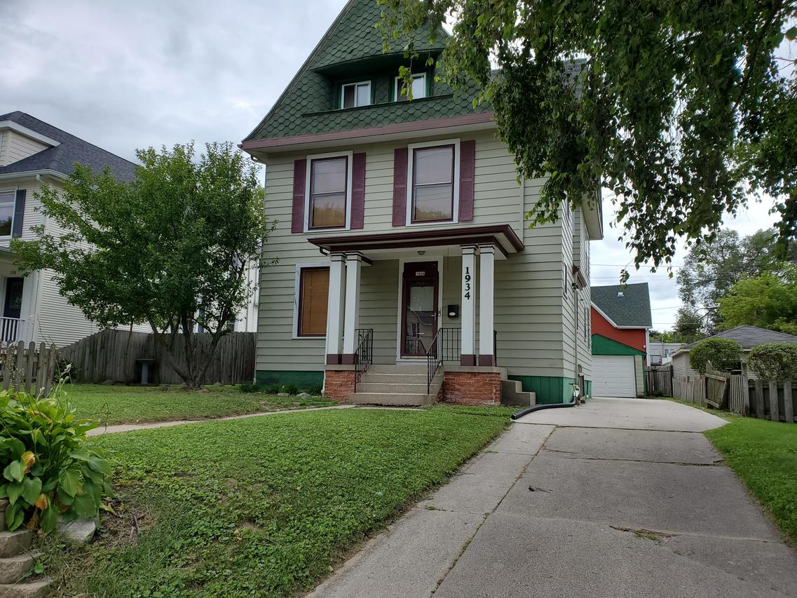 1934 N 7th St., Sheboygan, WI 53081
