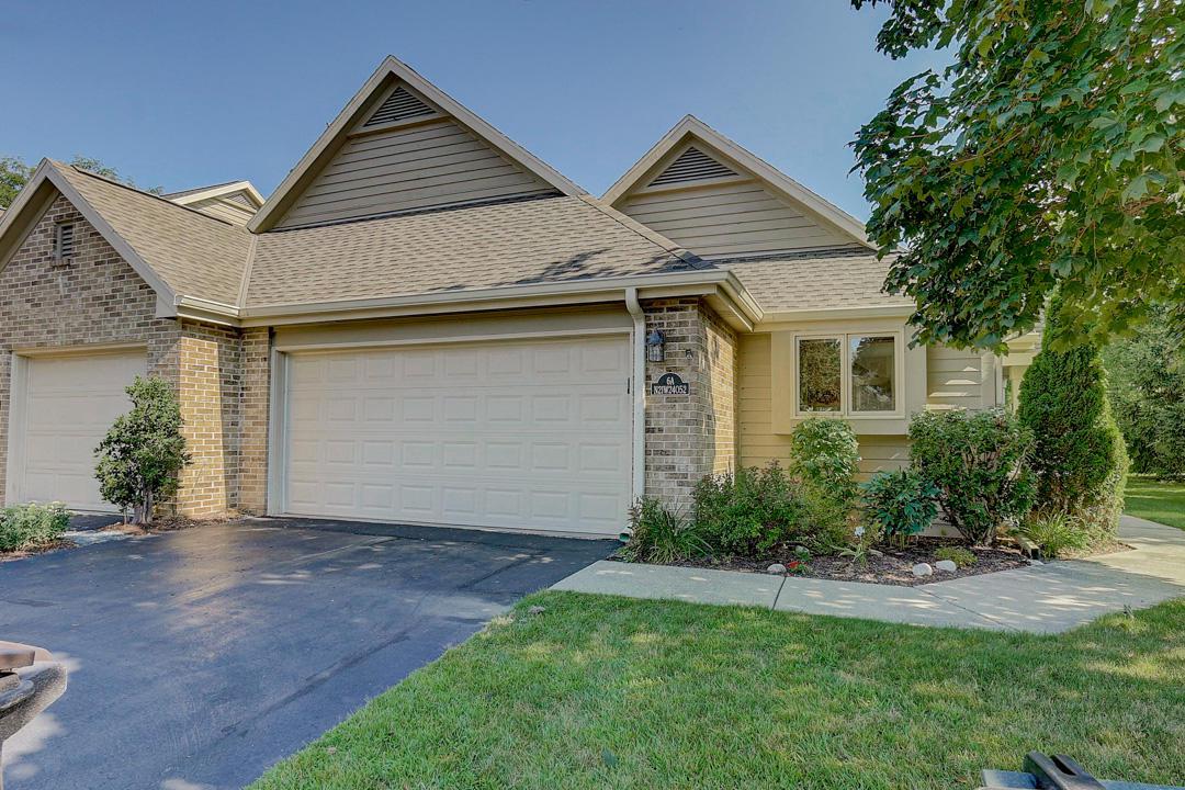 N21W24052 Dorchester Dr #6A, Pewaukee, WI 53072