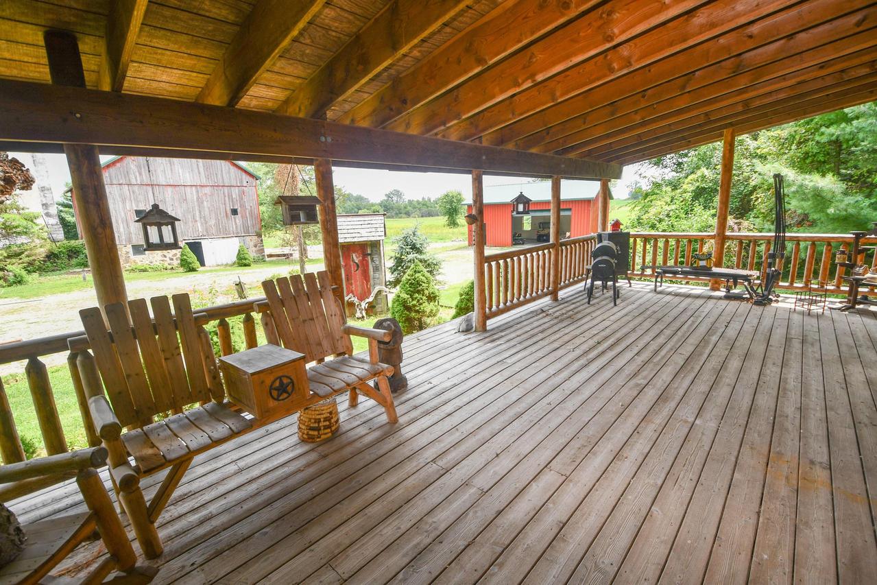N8270 Lange Ln., Watertown, WI 53094