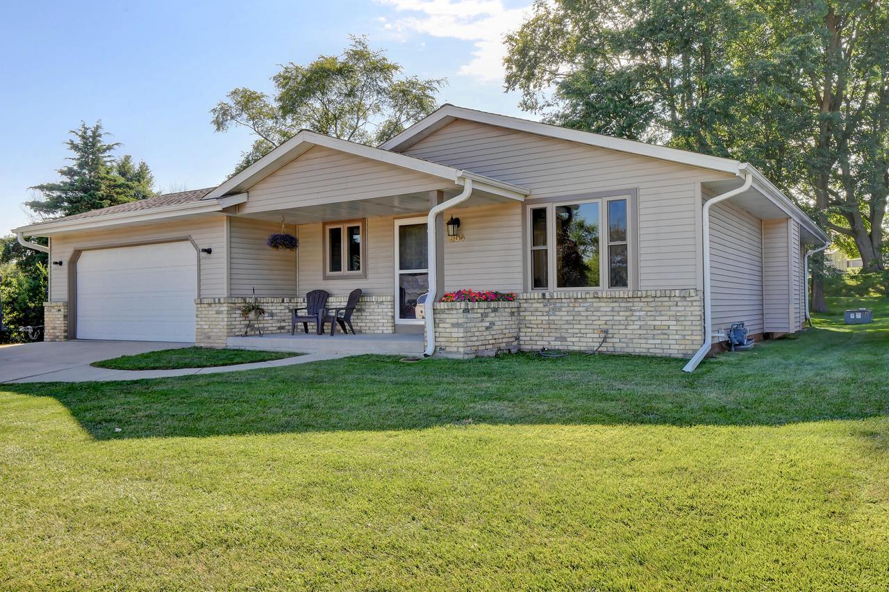 804 Harrison, West Bend, WI 53090