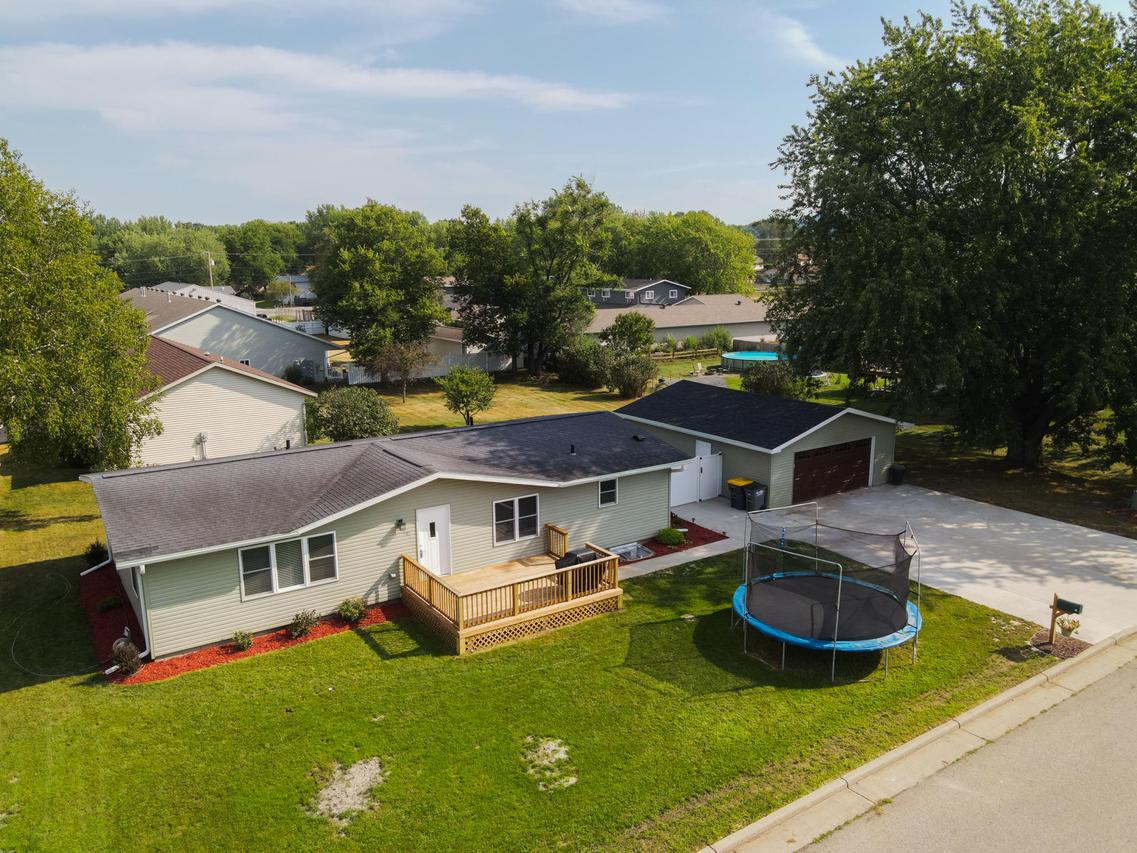 301 Roberts St., Holmen, WI 54636