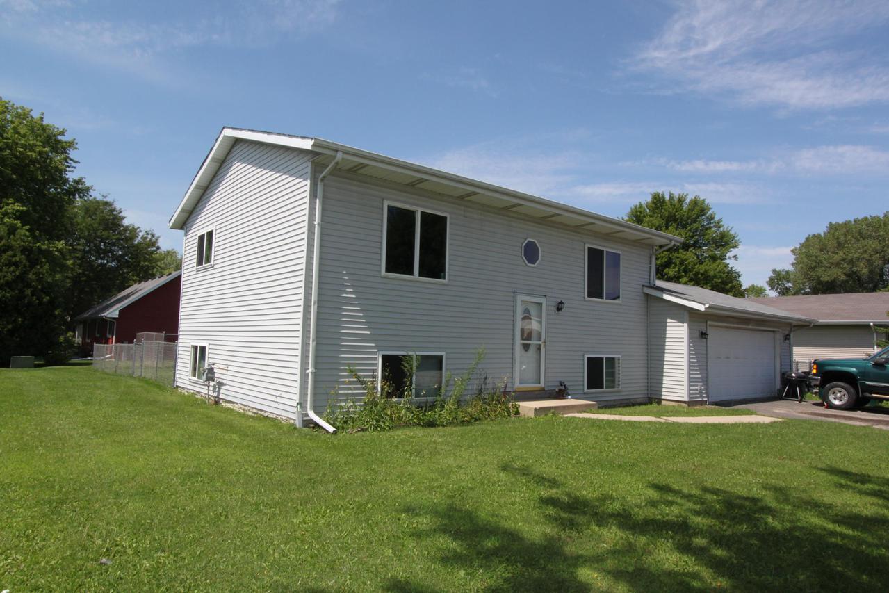412 Patricia St., Elkhorn, WI 53121