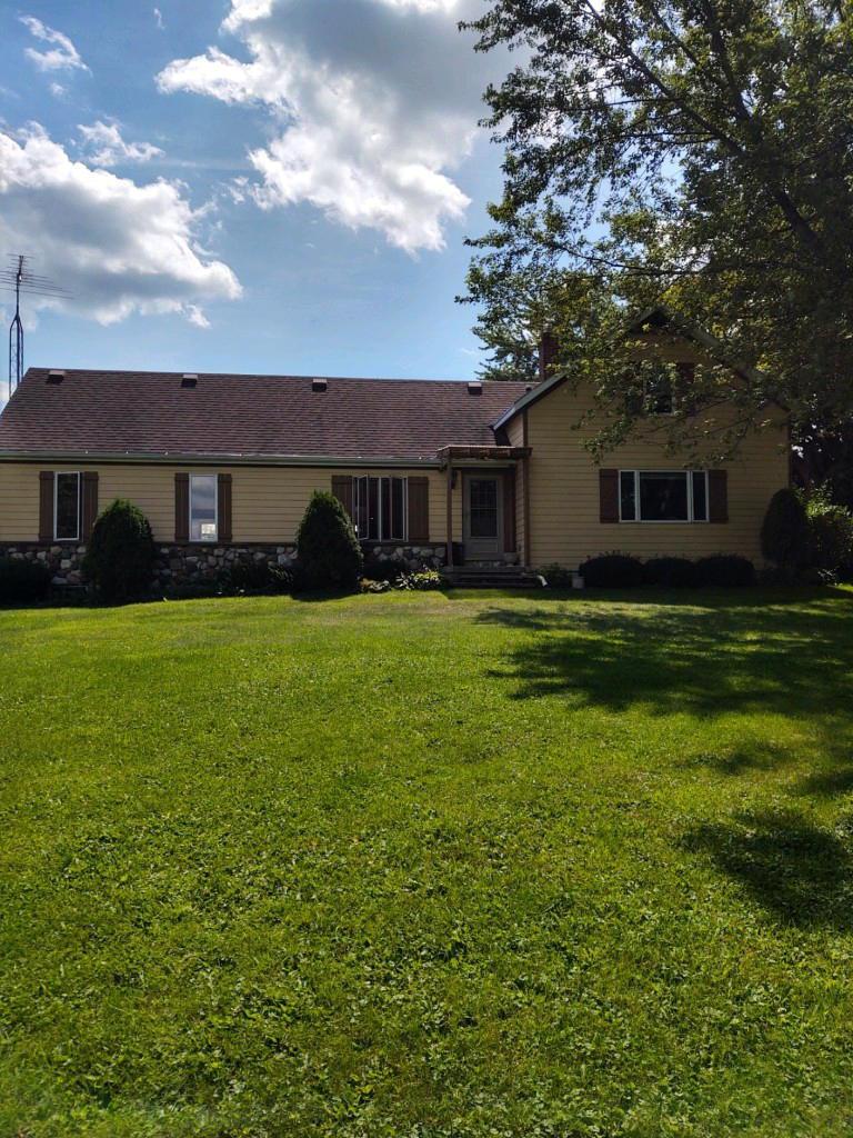 8029 Carstens Rd., Newton, WI 54220