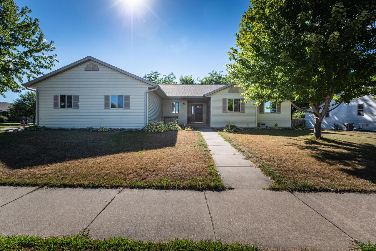300 Mallard Dr., Holmen, WI 54636