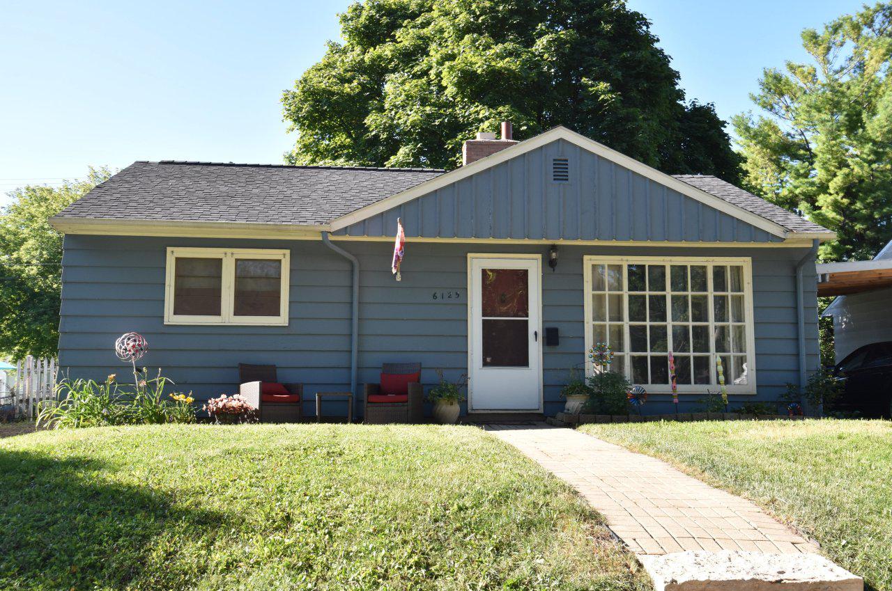 6125 W Bennett Ave, Milwaukee, WI 53219