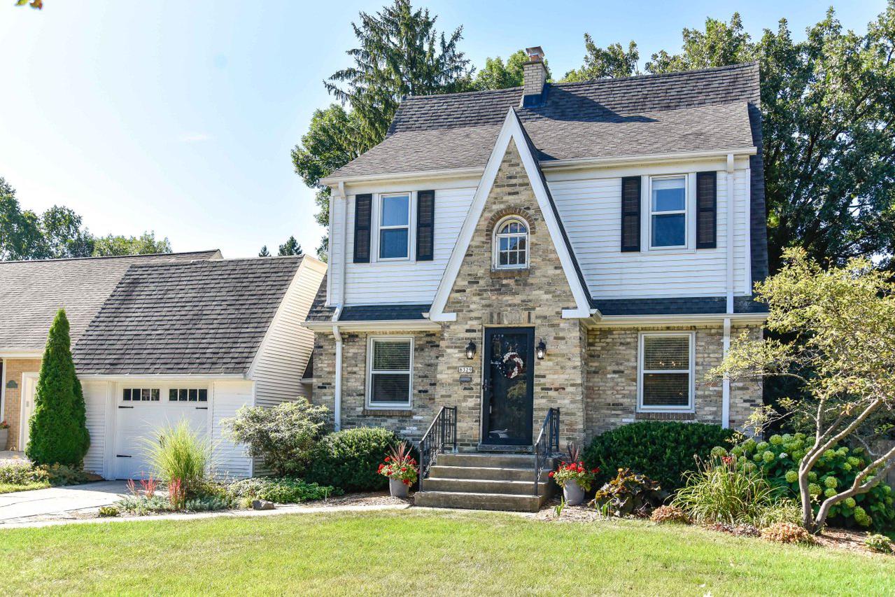 8329 Jackson Park Blvd., Wauwatosa, WI 53213