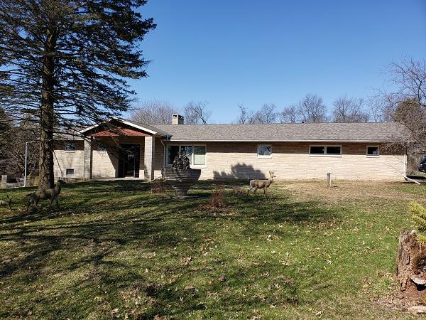 S3905 Bakkom Rd., Viroqua, WI 54665