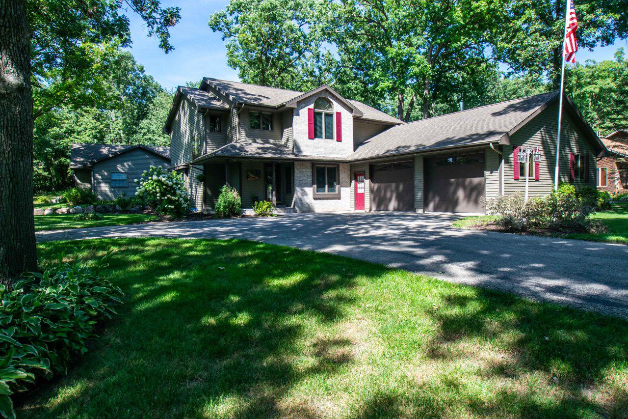 W5587 Briarwood Rd., Sugar Creek, WI 53121