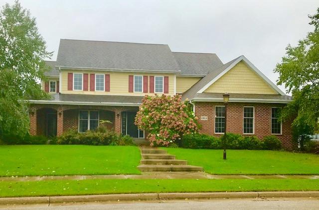 1903 Rockridge Way, Waukesha, WI 53188