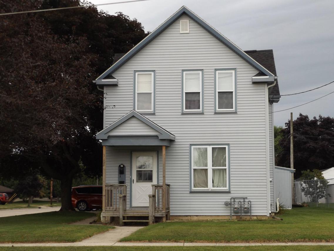 3105 Mero St. #3105 A, Manitowoc, WI 54220