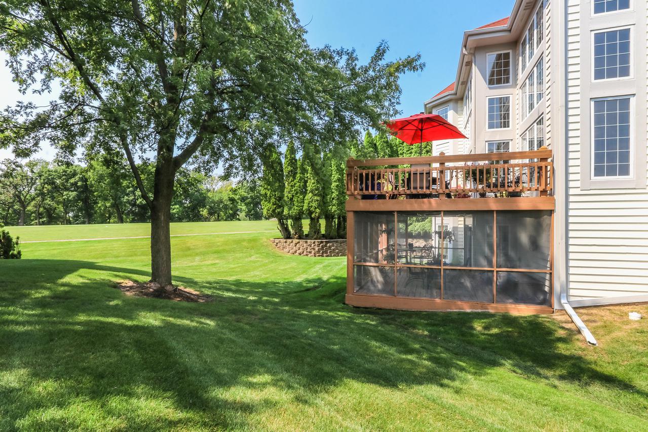 1568 Highland Dr. #8-69, Geneva, WI 53147