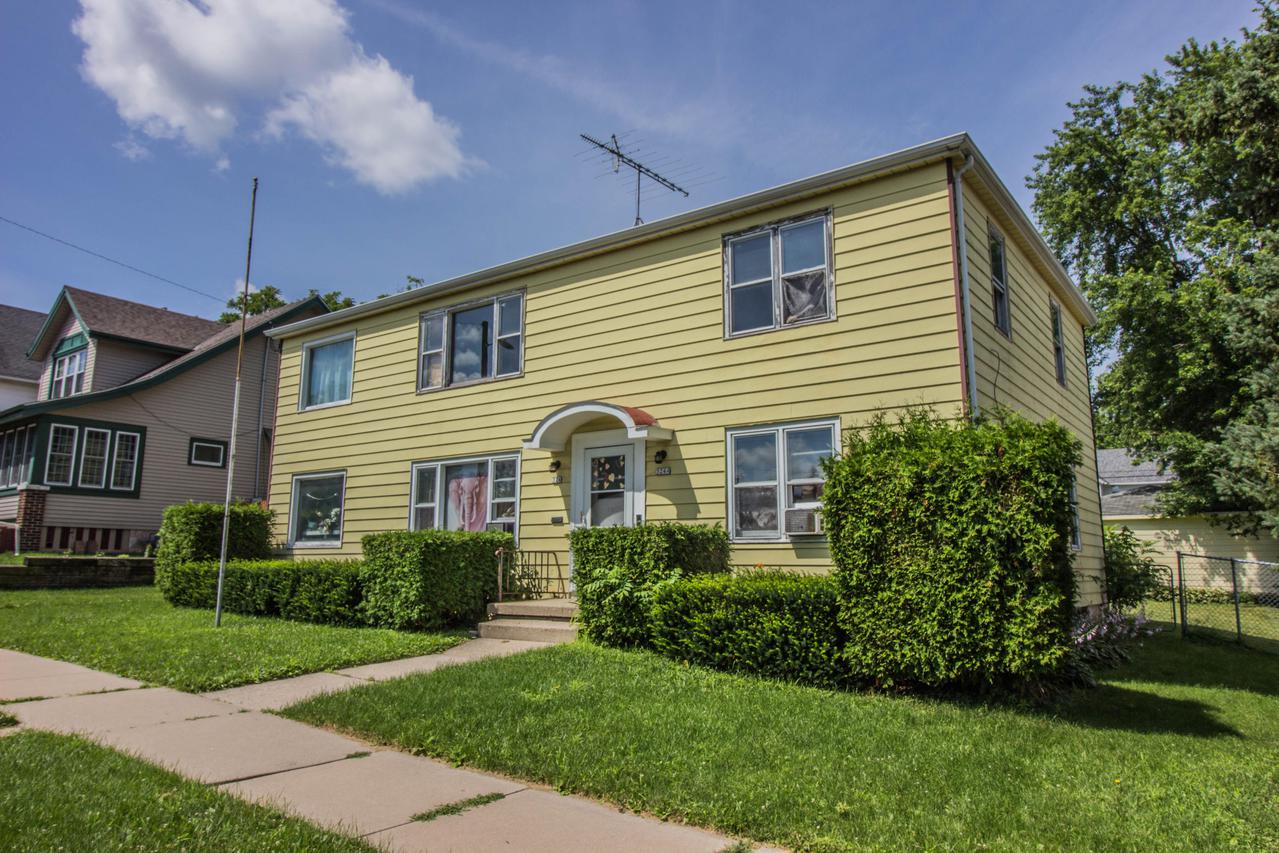 324 S 7th Ave. #324A, West Bend, WI 53095