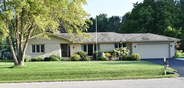721 Kentwood Dr., Racine, WI 53402