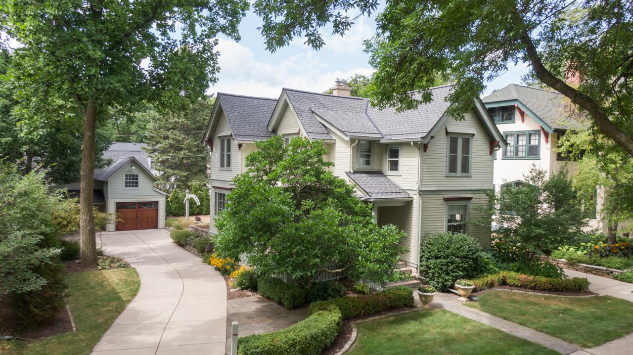 1635 N 70th St., Wauwatosa, WI 53213