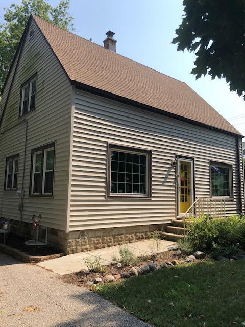 1510 S Sunny Slope Rd., New Berlin, WI 53151