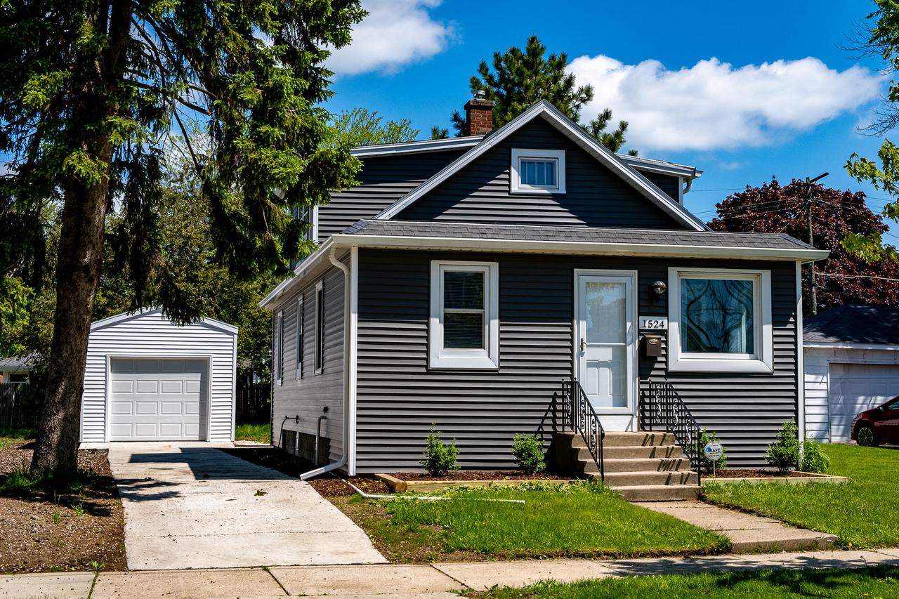 1524 William St., Racine, WI 53402