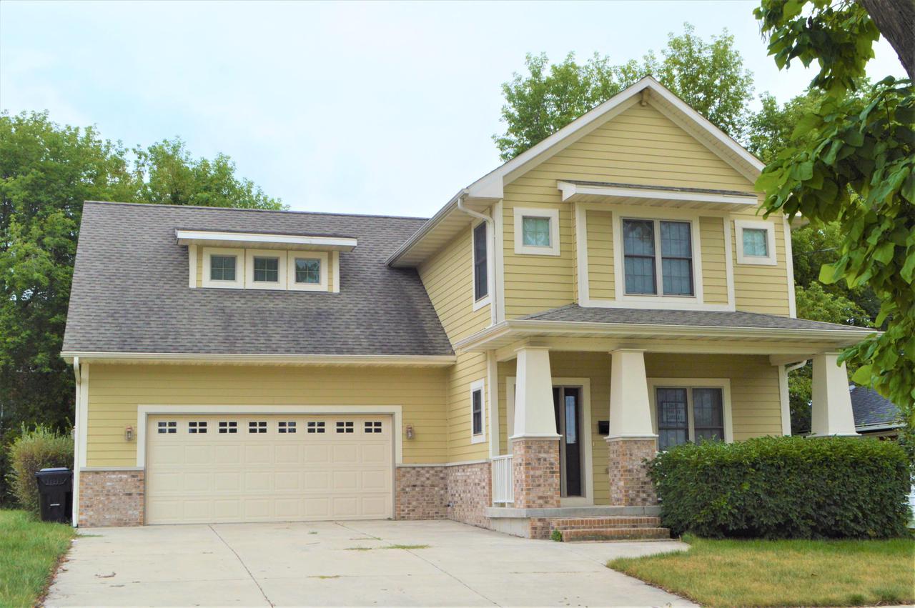 825 11th St., Racine, WI 53403