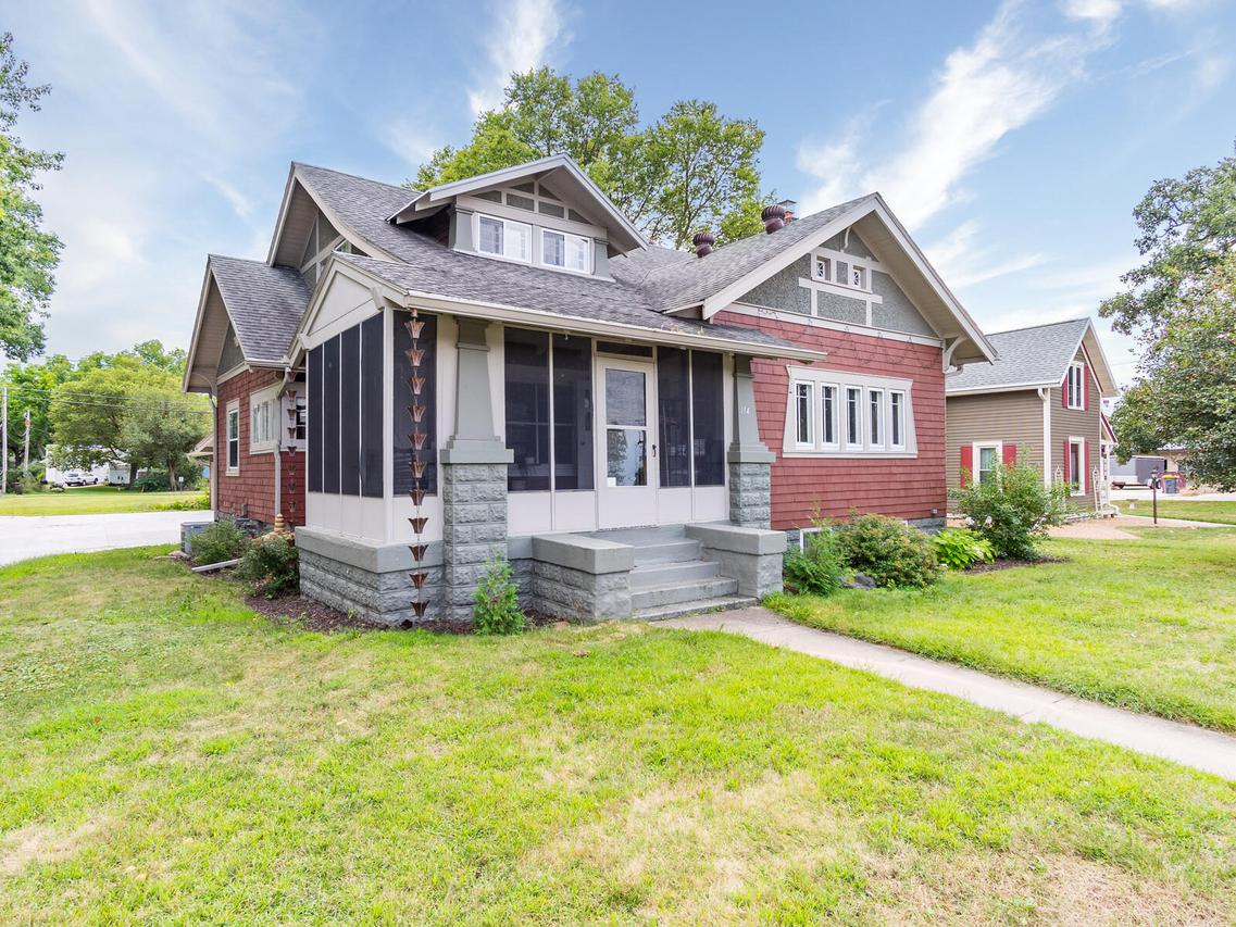 114 State St., Holmen, WI 54636