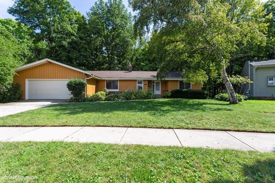 107 Laurel Dr., West Bend, WI 53095