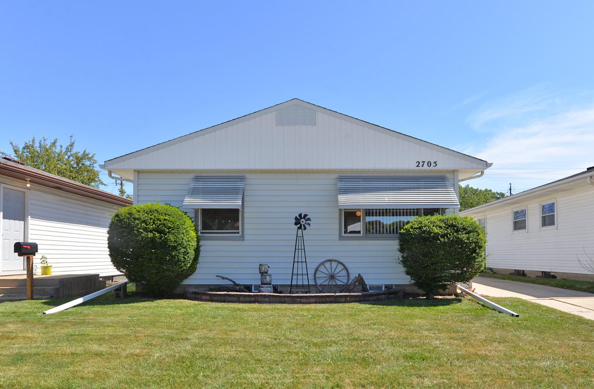 2705 Hamilton Ave., Racine, WI 53403