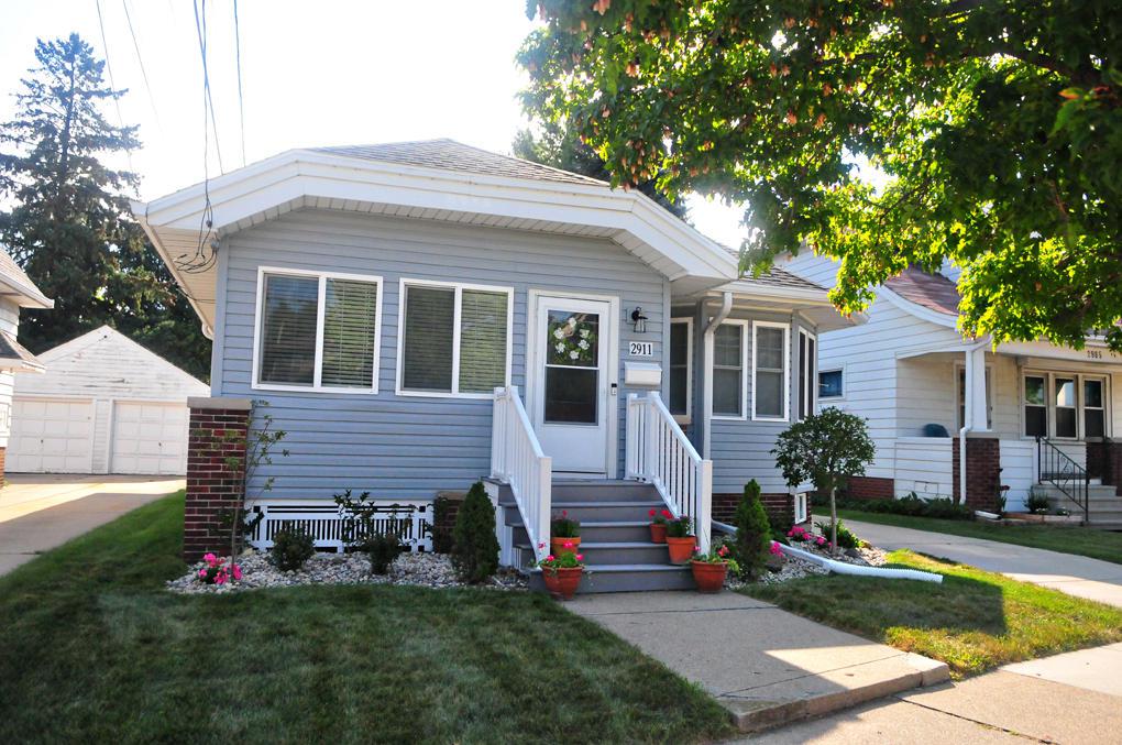 2911 Douglas Ave., Racine, WI 53402