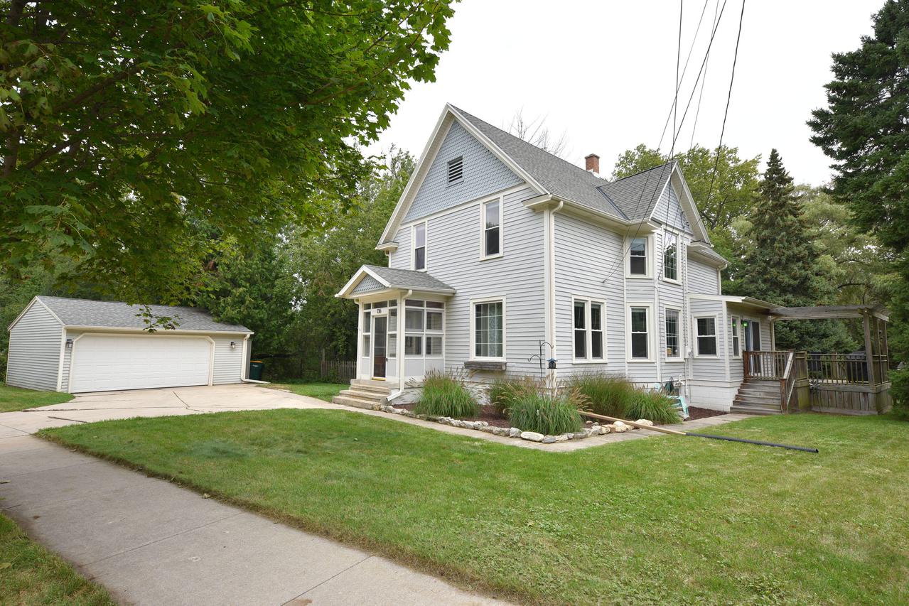 136 N Moore Rd., Port Washington, WI 53074