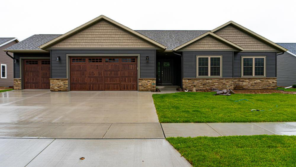 228 Marie Dr., Holmen, WI 54636