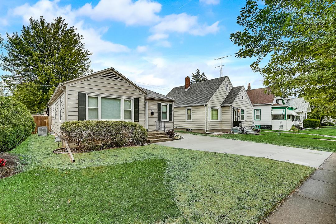 3612 75th St., Kenosha, WI 53142