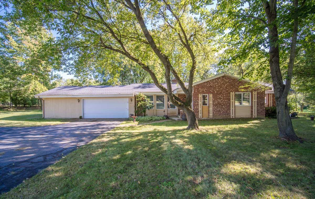 5601 Gray Log Ct., Cedarburg, WI 53012