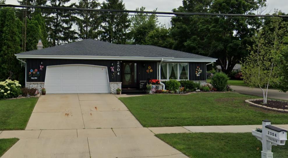 2504 85th St., Kenosha, WI 53143