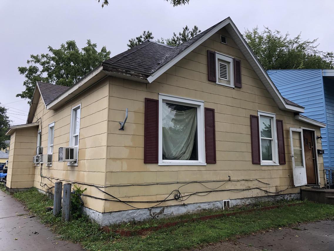 419 Johnson St, La Crosse, WI 54601